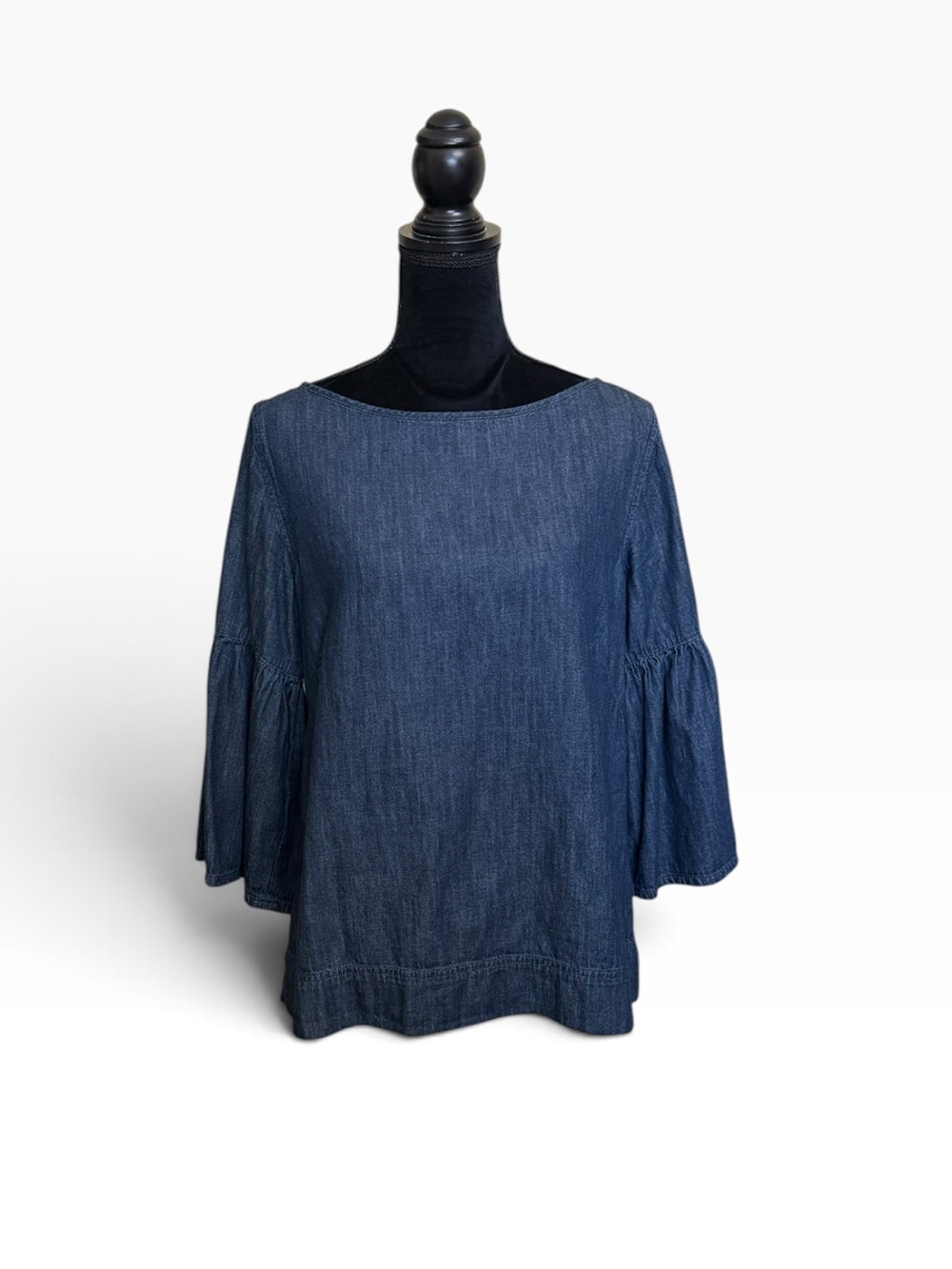 Lauren Ralph Lauren classic denim blue pullover top bell sleeve size medium